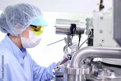 Photo: Sterile Environment - Pharmaceutical Factory Sterile Environment - Pharmaceutical Factory