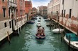 Tráfico en los canales de Venecia Tráfico en los canales de Venecia