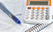 calculadora y cuenta de la compra