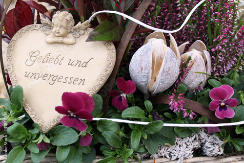 Foto: Grabschmuck Grabschmuck