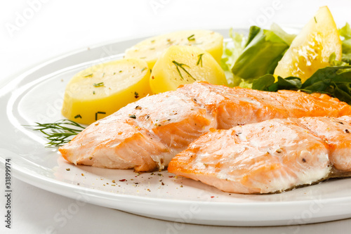 Photo: Roasted salmon and vegetables Roasted salmon and vegetables