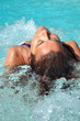 Femme qui se relaxe