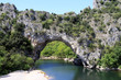 Steinbrücke Pont d’Arc über die Ardeche
