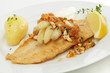 Pangasiusfilet mit frischem Spargel und Polnischer Buttersoße