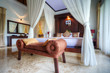 Photo en ligne au meilleur prix Luxury tropical villa bedroom, Bali, Indonesia.