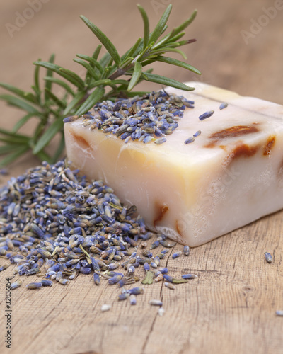 Foto: Selbstgemachte Seife mit Lafendel Selbstgemachte Seife mit Lafendel