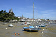 Port de plaisance de Pornic en France à marée basse