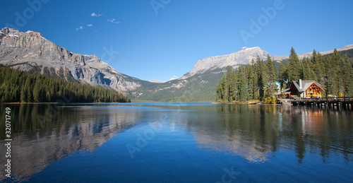 Photo: Emerald Lake, Alberta, Canadian Rockies Emerald Lake, Alberta, Canadian Rockies