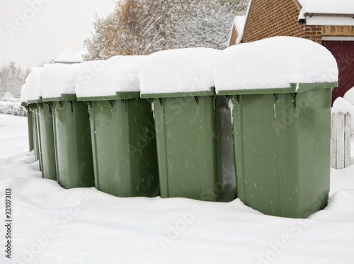 Photo: Refuse bins in snow Refuse bins in snow