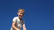 Video: boy shouting, click clapperboard, sat down disappears boy shouting, click clapperboard, sat down disappears
