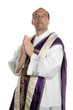 Foto: katholischer Priester beim Beten katholischer Priester beim Beten