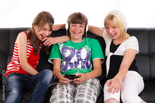 Foto: 3 Teens Sofa 20.05.11 3 Teens Sofa 20.05.11