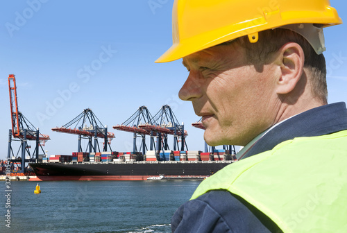 Photo: Container ship Container ship
