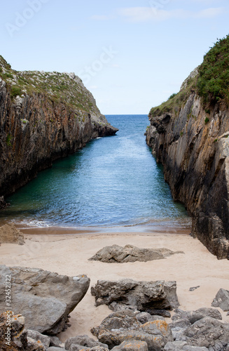 Photo: Beach of Nueva de Llanes Beach of Nueva de Llanes