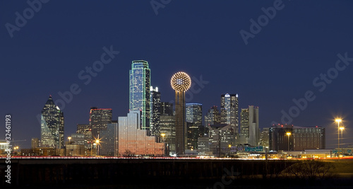 Dallas+texas+skyline+at+night