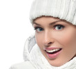 Mädchen in Winterkleidung