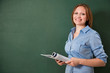 Student oder Lehrer an der Schultafel Student oder Lehrer an der Schultafel