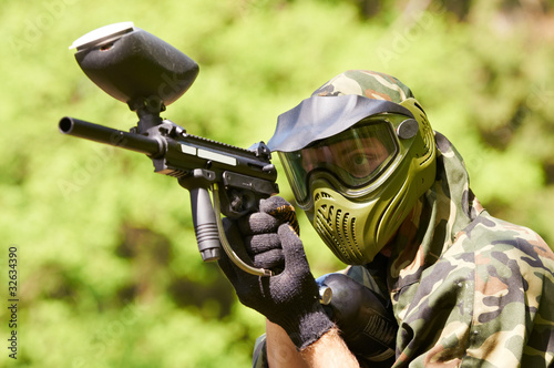 Photo: paintball player paintball player