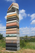 Buchturm im Stenskulpturenpark Bad Münster am Stein