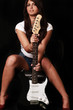 Musikerin mit E Gitarre