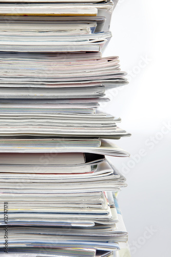 Foto: Zeitschriftenstapel, close-up Zeitschriftenstapel, close-up
