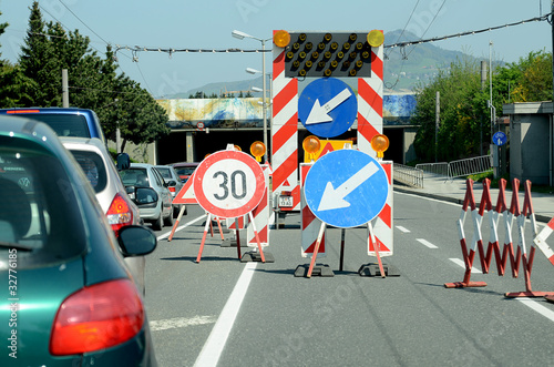 Photo: Zähfließender Verkehr Zähfließender Verkehr