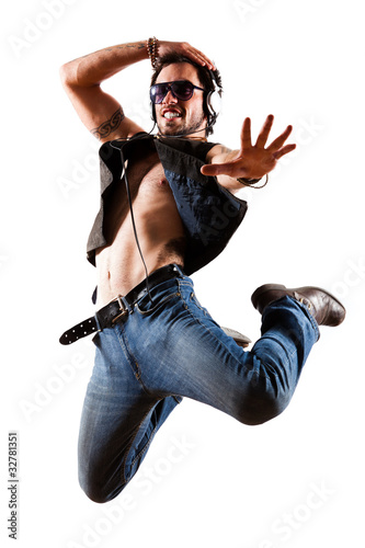 Photo: springender lebenfsfroher Mann springender lebenfsfroher Mann