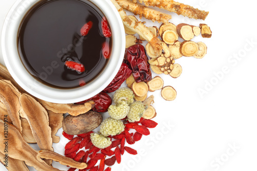 Photo: Chinese traditional herbs and medicine Chinese traditional herbs and medicine
