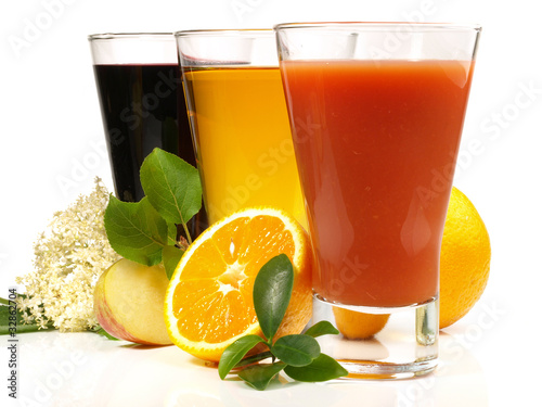 Photo: Verschiedene Fruchtsäfte Verschiedene Fruchtsäfte
