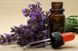 lavendel mit pipette
