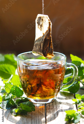 Photo: kräutertee - melisse - antistresstee kräutertee - melisse - antistresstee