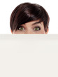 Foto: Female looking squarely into your eyes and over a board Female looking squarely into your eyes and over a board