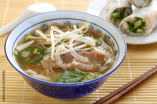 Photo: Pho Tai Pho Tai