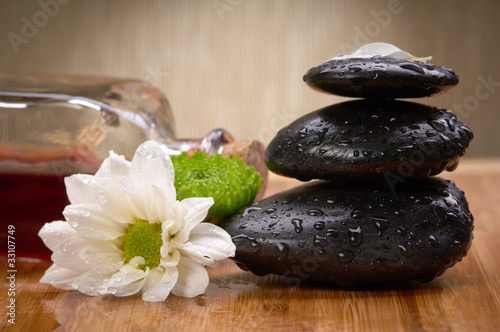 Photo: spa blanced stones anda essential oil spa blanced stones anda essential oil