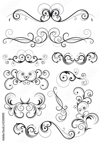 Vector: set di decorazioni classiche con fiori, foglie e spirali set di decorazioni classiche con fiori, foglie e spirali