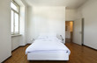 nice apartment refitted, bedroom with a double bed