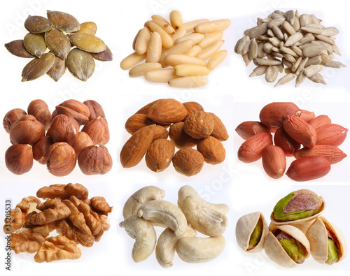 Photo: Haselnüsse, Mandel, Walnusskern, Cashewnuss Haselnüsse, Mandel, Walnusskern, Cashewnuss