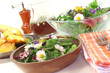 Wildkräutersalat mit Ziegenkäse