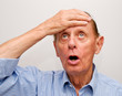Photo: Mann beim Nachdenken - Senior Thinking Mann beim Nachdenken - Senior Thinking