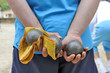 Playing jeu de boules