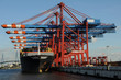 containerhafen hamburg schiff container