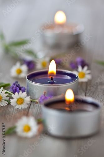 Foto: Daisy and Lavender Scented Candles Daisy and Lavender Scented Candles