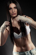Foto: beautiful woman boxer portrait beautiful woman boxer portrait