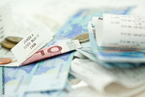 Photo: tickets de caisse, argent, consommateur, vie chère tickets de caisse, argent, consommateur, vie chère