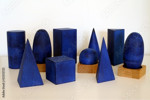 Photo: Volumes géométriques mathématiques Montessori Volumes géométriques mathématiques Montessori