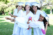 Foto: Pretty Young Women at Graduation Pretty Young Women at Graduation