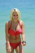 Foto: Maedchen im Bikini Maedchen im Bikini