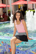 Foto: Pretty young woman outdoors Pretty young woman outdoors