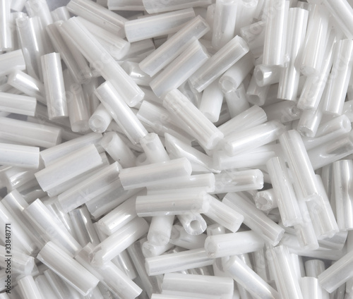 Photo: long white glass beads, macro long white glass beads, macro