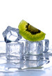 cubetti ghiaccio e kiwi - due cubetti ghiaccio e kiwi - due
